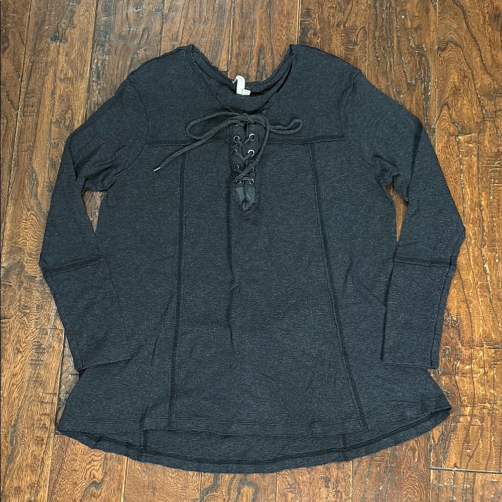 We The Free Charcoal Lace-Up Long Sleeve Top sz XL